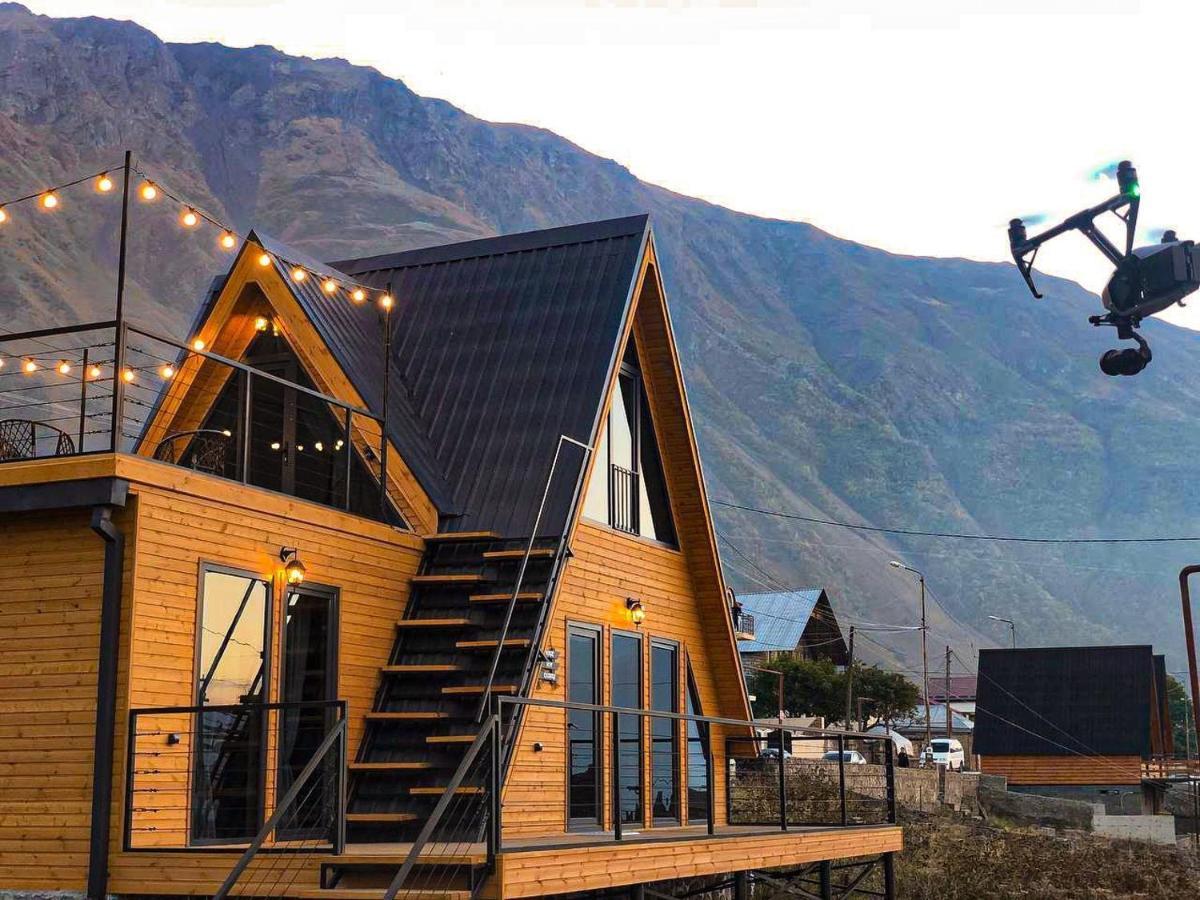 Magic Hut_Kazbegi Villa Eksteriør bilde